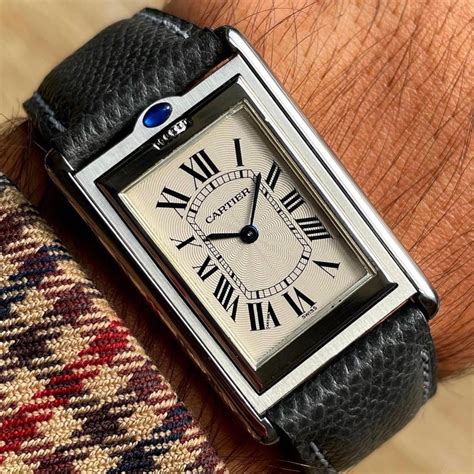 cartier tank basculante mecanique 2390|cartier tank cpcp.